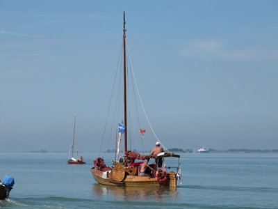 scow.JPG