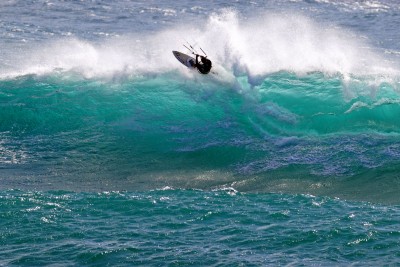 CAPO MANNU KITESURF.jpg