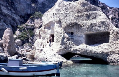 cala fonte grotta.jpg