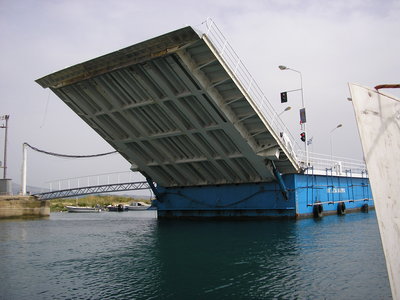 011 ponte lefkada.jpg