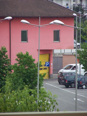 casa perplessa.jpg