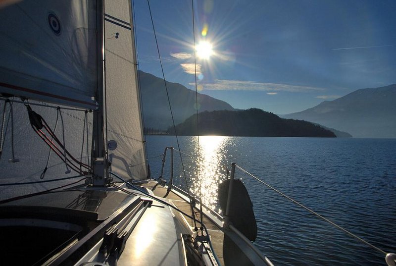 winter sail.JPG
