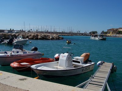 1008 MENTONE 005.jpg