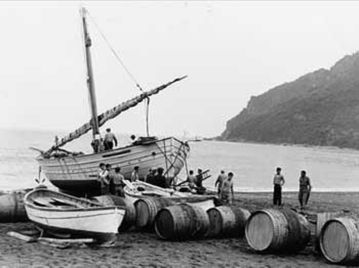 Leudo-spiaggia-botti-m[1].jpg