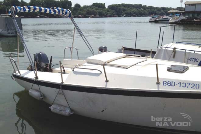 Berza_NA_VODI_Mikrotoner_20130158a-660x440.jpg