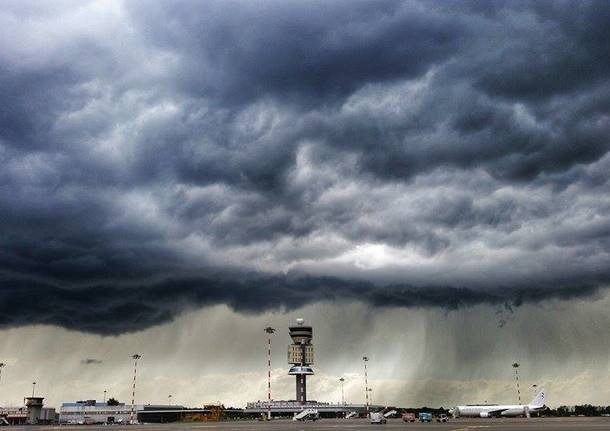 Temporale Malpensa.jpg